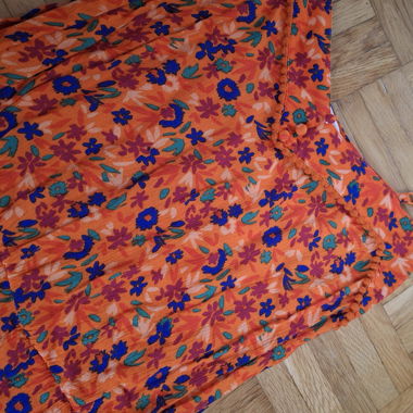Orange dress