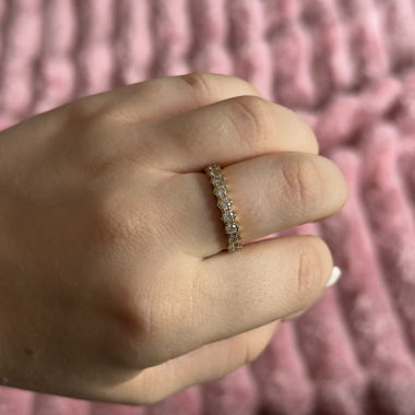 Bague en or étincelante