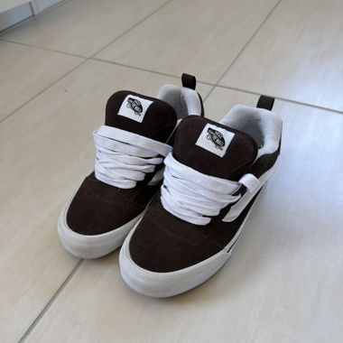 Baskets Vans noires et blanches