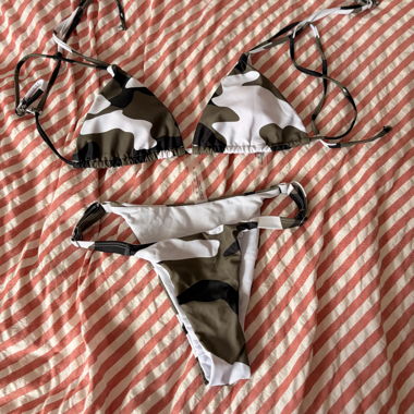 Bikini mimetico