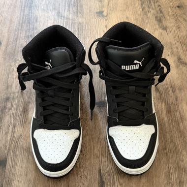 Puma Sneakers Size 40