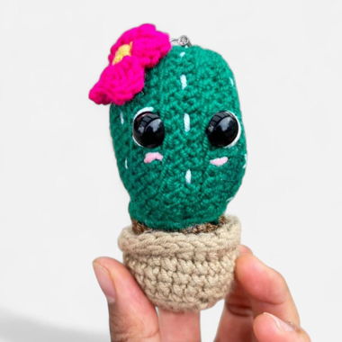 Cutest lil crochet cactus keychain!