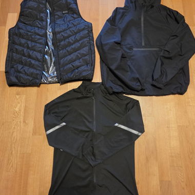 Ensemble de vêtements outdoor noirs