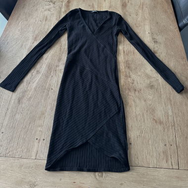 Schwarzes Bershka Wickelkleid Gr. XS - elegant