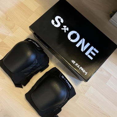 S-ONE PRO - GENOUX roller derby