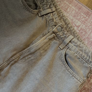 Straight-Leg Jeans beige