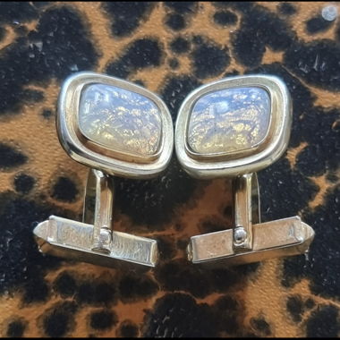 Carini gemelli con pietre di opale