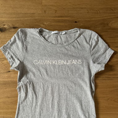 Calvin Klein Shirt - Size M
