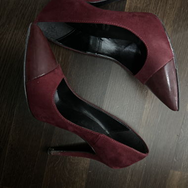 Scarpe con tacco alto