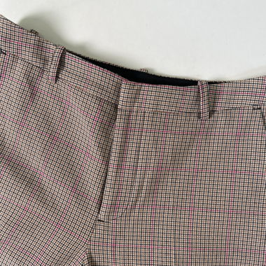 Pantaloni eleganti a quadri