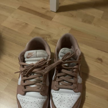 Nike Dunks