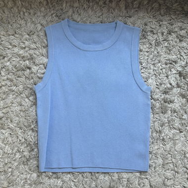 Blaues Tanktop