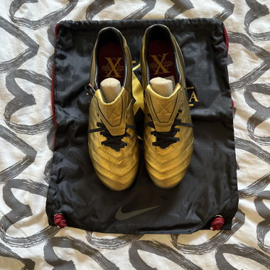 Tiempo Legend IV Totti As Roma 42 LIMITED EDITION