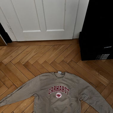 Carhartt Sweater