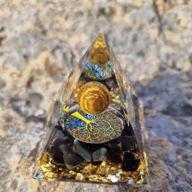 Orgonit Pyramide Reiki Energy