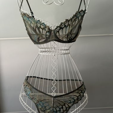 Dessous-Set - Miss Naory. Grösse: 90 EUR