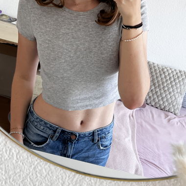 Crop Top FB Sister