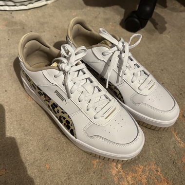 Chaussures Puma Léopard 42
