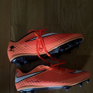 Nike hypervenoms