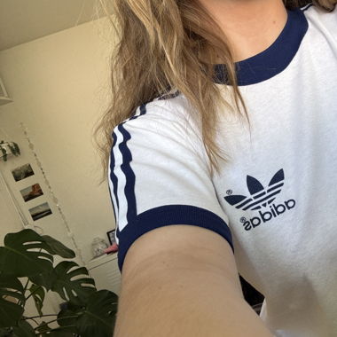 adidas t-shirt