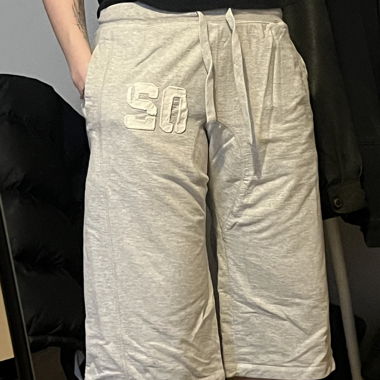 Short grigio chiaro in cotone con coulisse