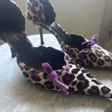 Décolleté con stampa leopardata