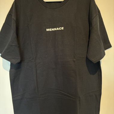 T-shirt con stampa sul retro