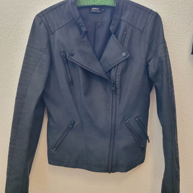 Veste en simili cuir