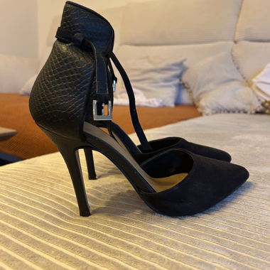 Black stiletto heels, size 37