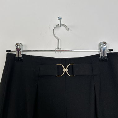 Schwarze elegante High-Waist-Hosen