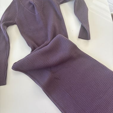 Robe pull côtelée violette