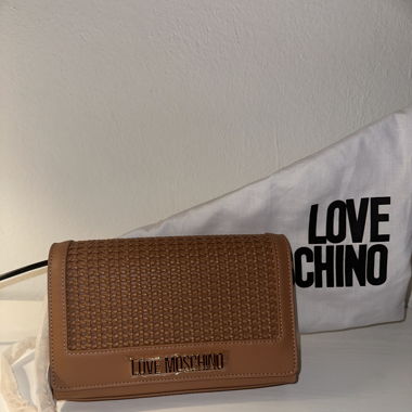 Neue Tasche