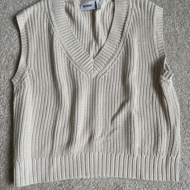 Gilet lavorato a maglia beige