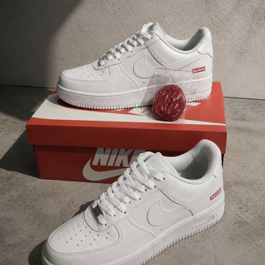 Nike Air Force 1 x Supreme blanche 