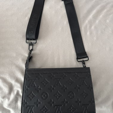 Louis Vuitton Crossbody Bag
