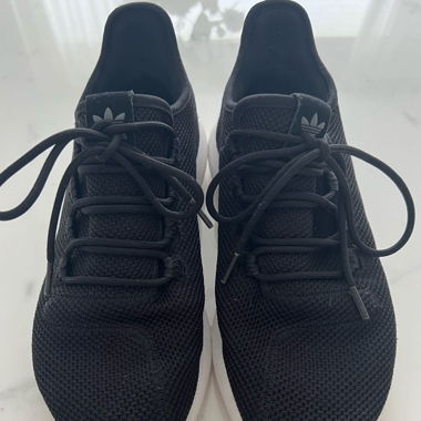 Adidas Tubular