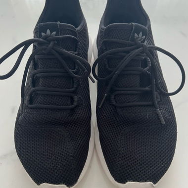 Adidas Tubular
