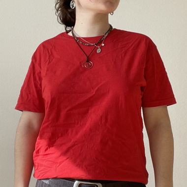 rotes Shirt