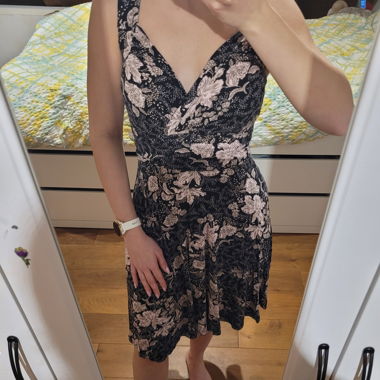 Dress with pink floral pattern