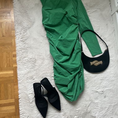 Abito verde drappeggiato