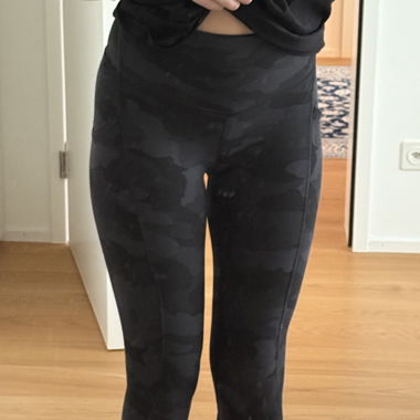 Lululemon Sport Leggings Schwarz Camo
