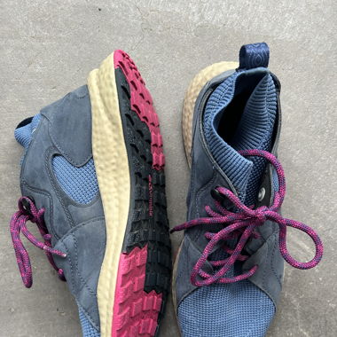 Sneaker