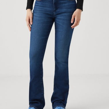 Wrangler Bootcut Dunkle Jeans