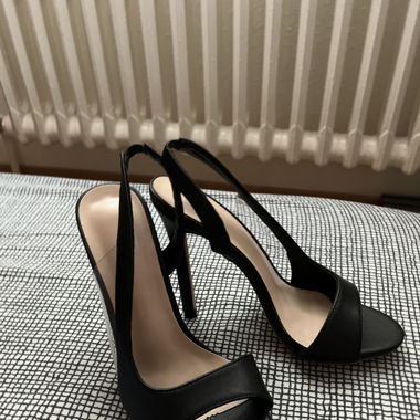 Talon ouvert noir