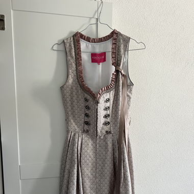 Krüger Dirndl