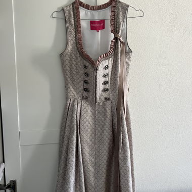Krüger Dirndl