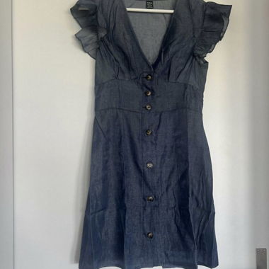 KLEID UNGETRAGEN GRÖSSE M