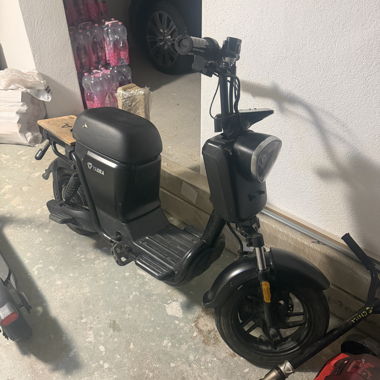 Yadea U3 E-Roller