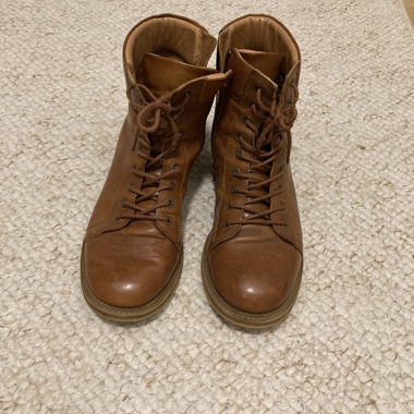 Bottes en cuir marron