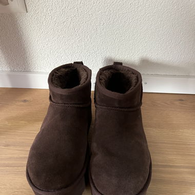 Ugg Mini boots
